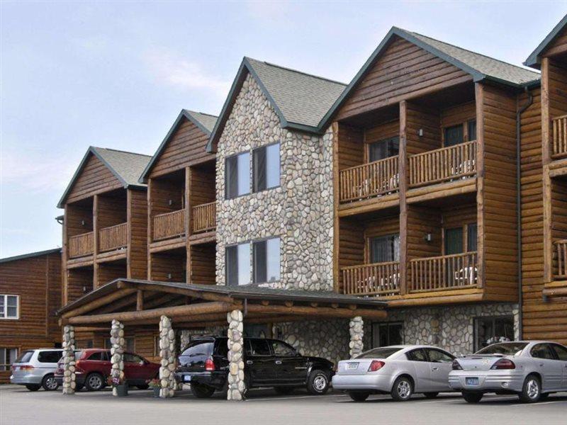 Super 8 By Wyndham Bridgeview Of Mackinaw City Eksteriør bilde