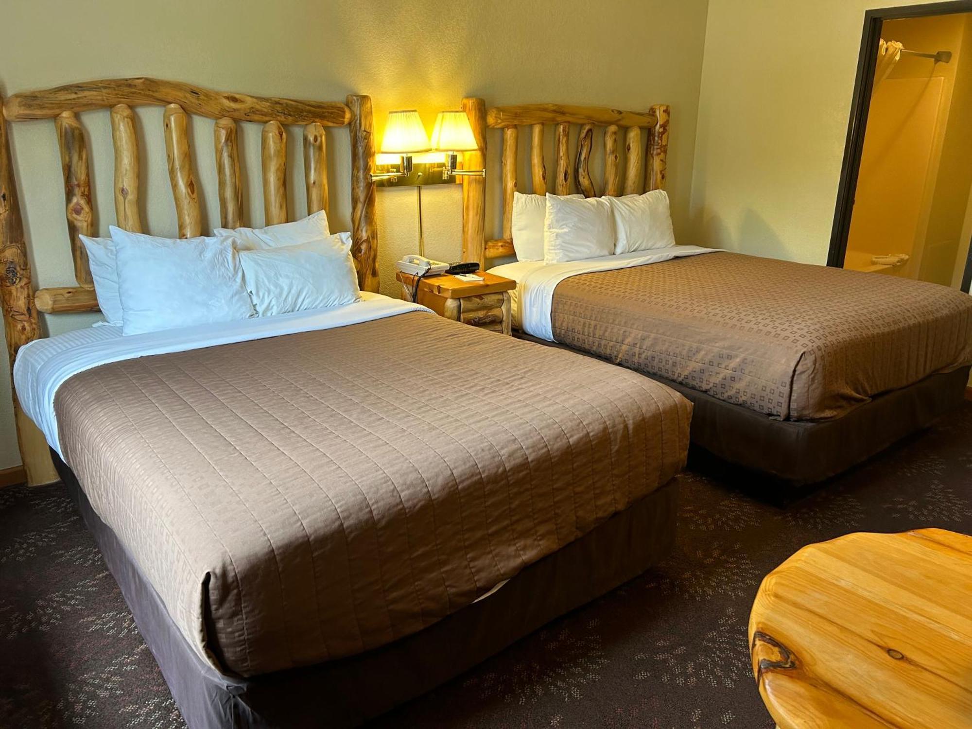 Super 8 By Wyndham Bridgeview Of Mackinaw City Eksteriør bilde