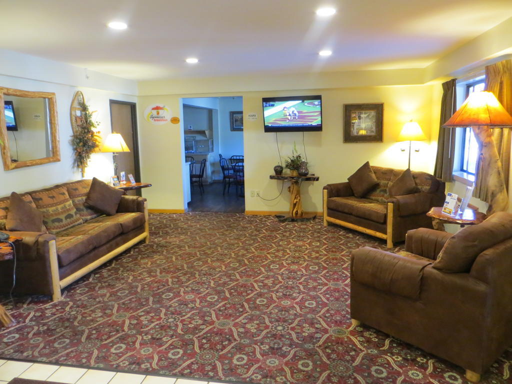 Super 8 By Wyndham Bridgeview Of Mackinaw City Eksteriør bilde